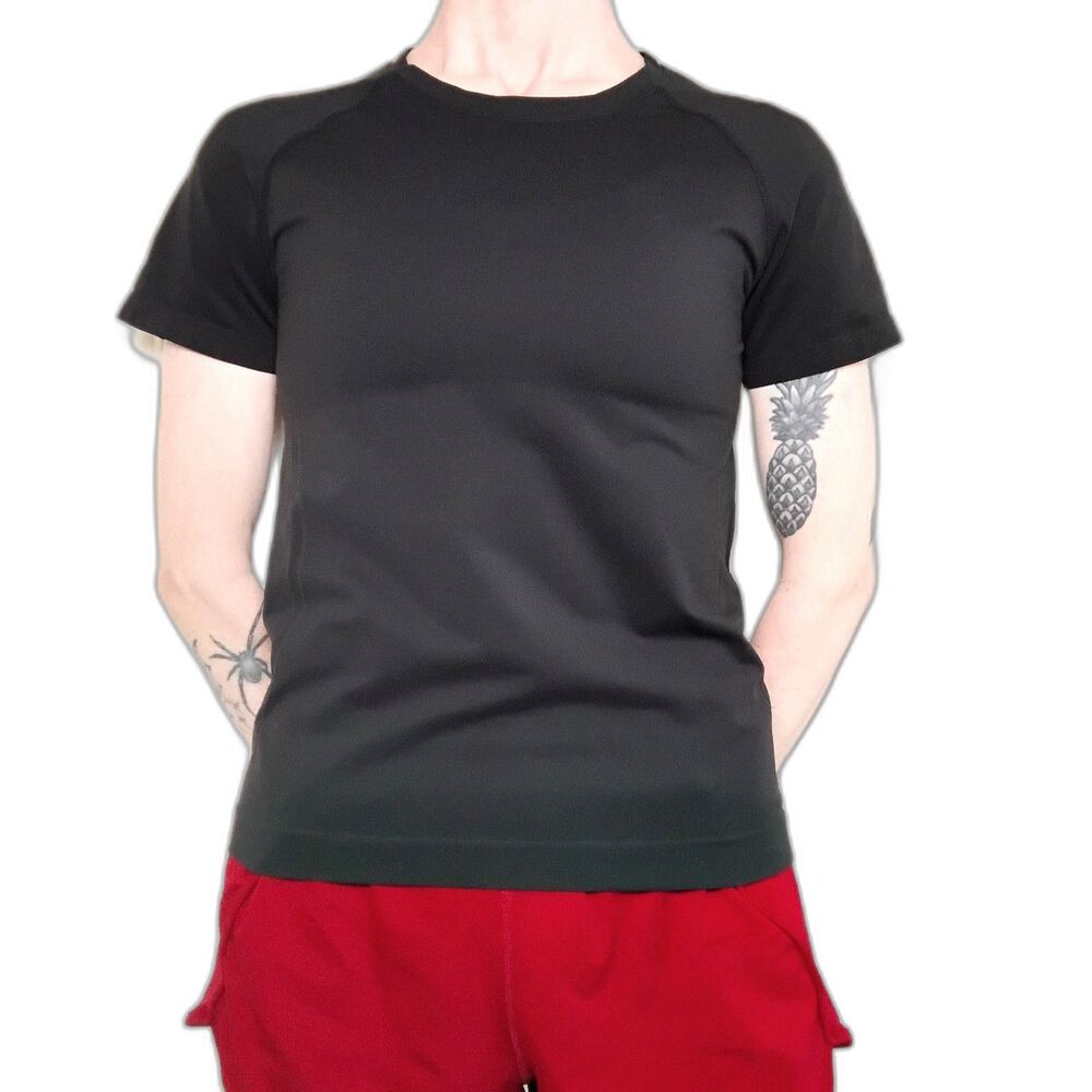 CRZ Yoga Seamless Activewear Top Short Sleeve Size Small Black